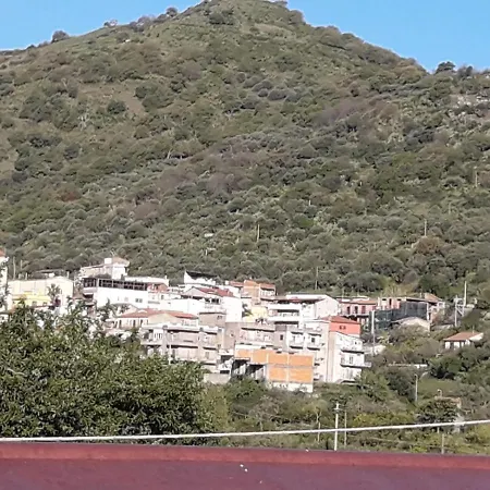 Appartement Casa Di Lucia Forza dʼAgro