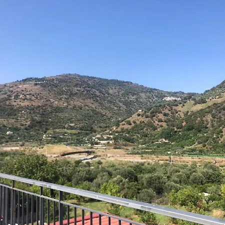 Casa Di Lucia *
