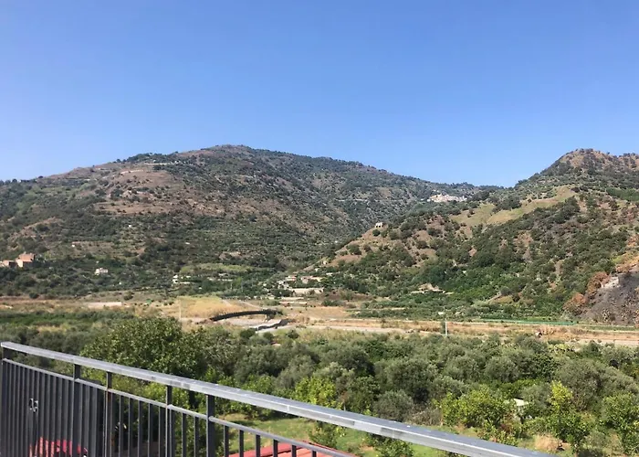 Casa Di Lucia *